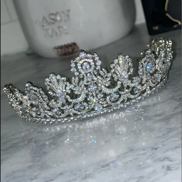 Accessories | Ny Bridal Styles Boutique Luxury Rhinestone  display picture 2